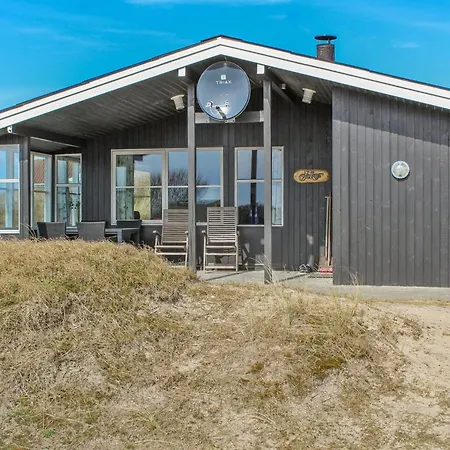 Hébergement de vacances Vika - 600m From The Sea By Interhome